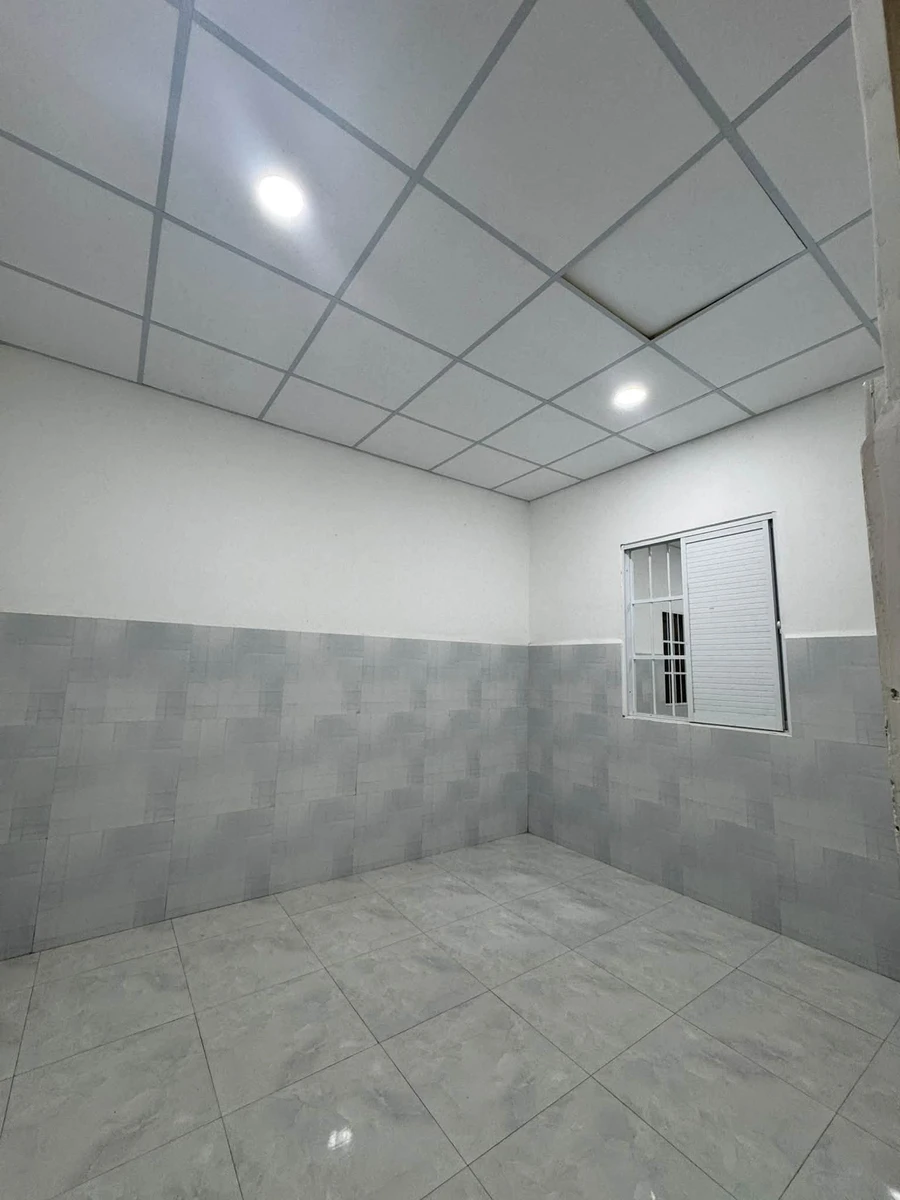 Bán nhà mặt tiền đại lộ Lê Duẫn, Phan Thiết, 139m2, 6,3 tỷ - Ảnh thu nhỏ 4
