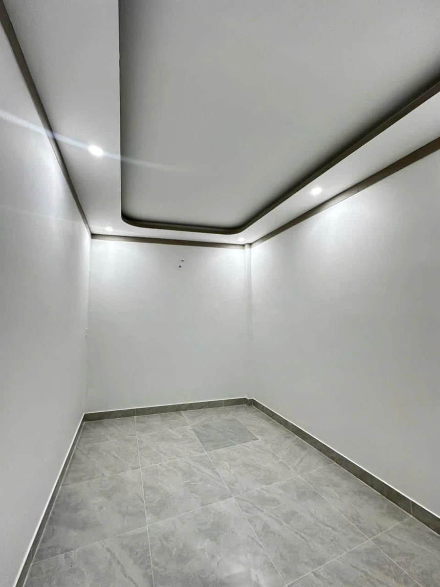 Bán nhà sổ riêng 102m² 2 phòng ngủ gần chợ Thanh Hóa Quận 12 - Ảnh thu nhỏ 4