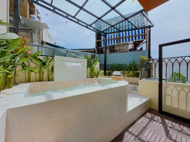 Nhà phố 3 tầng 63m2 với hồ sục gần biển Đà Nẵng 7 tỷ 250