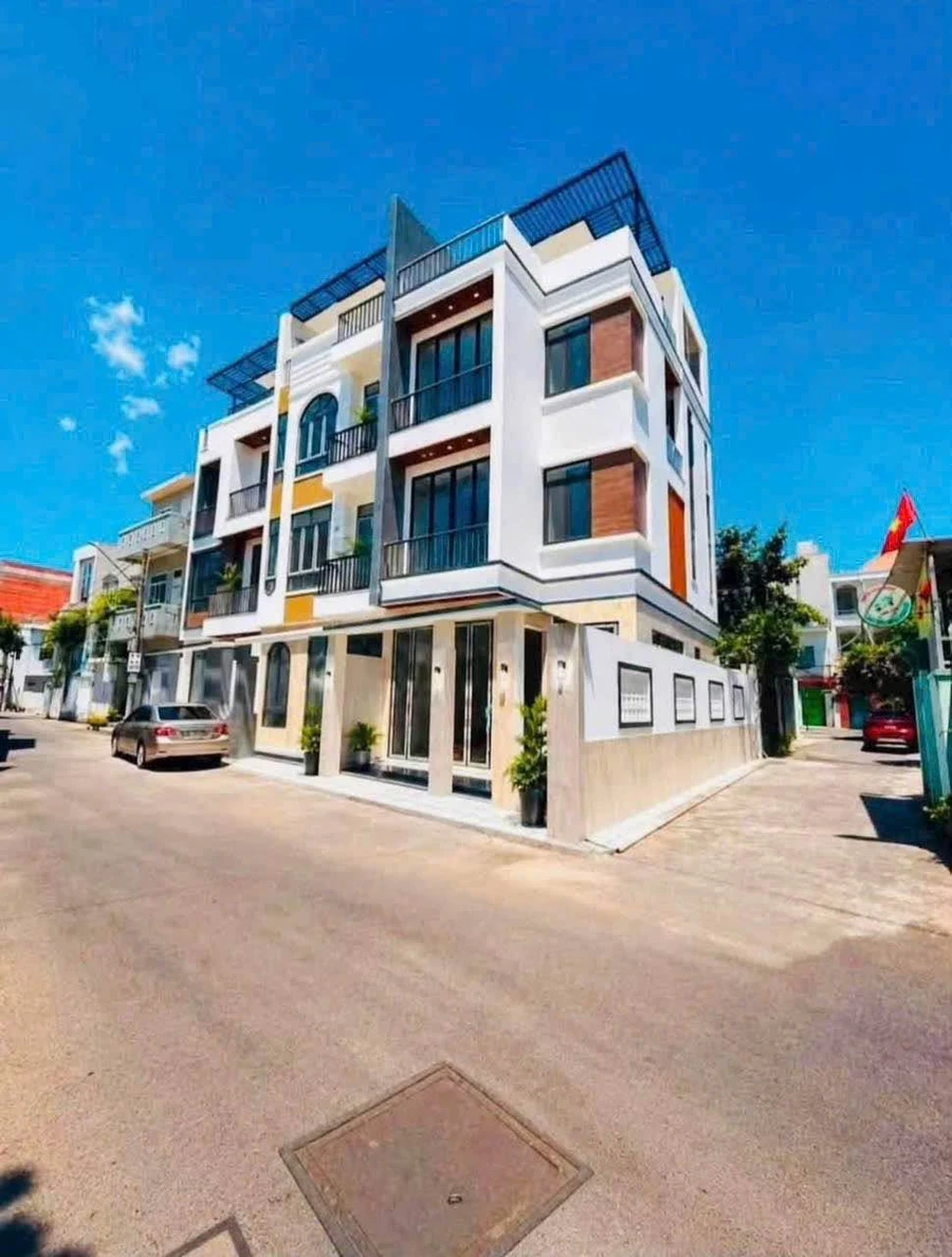 Bán 3 căn nhà mặt tiền đường Nguyễn Trọng Quản, Phường 8, Vũng Tàu - Ảnh 1