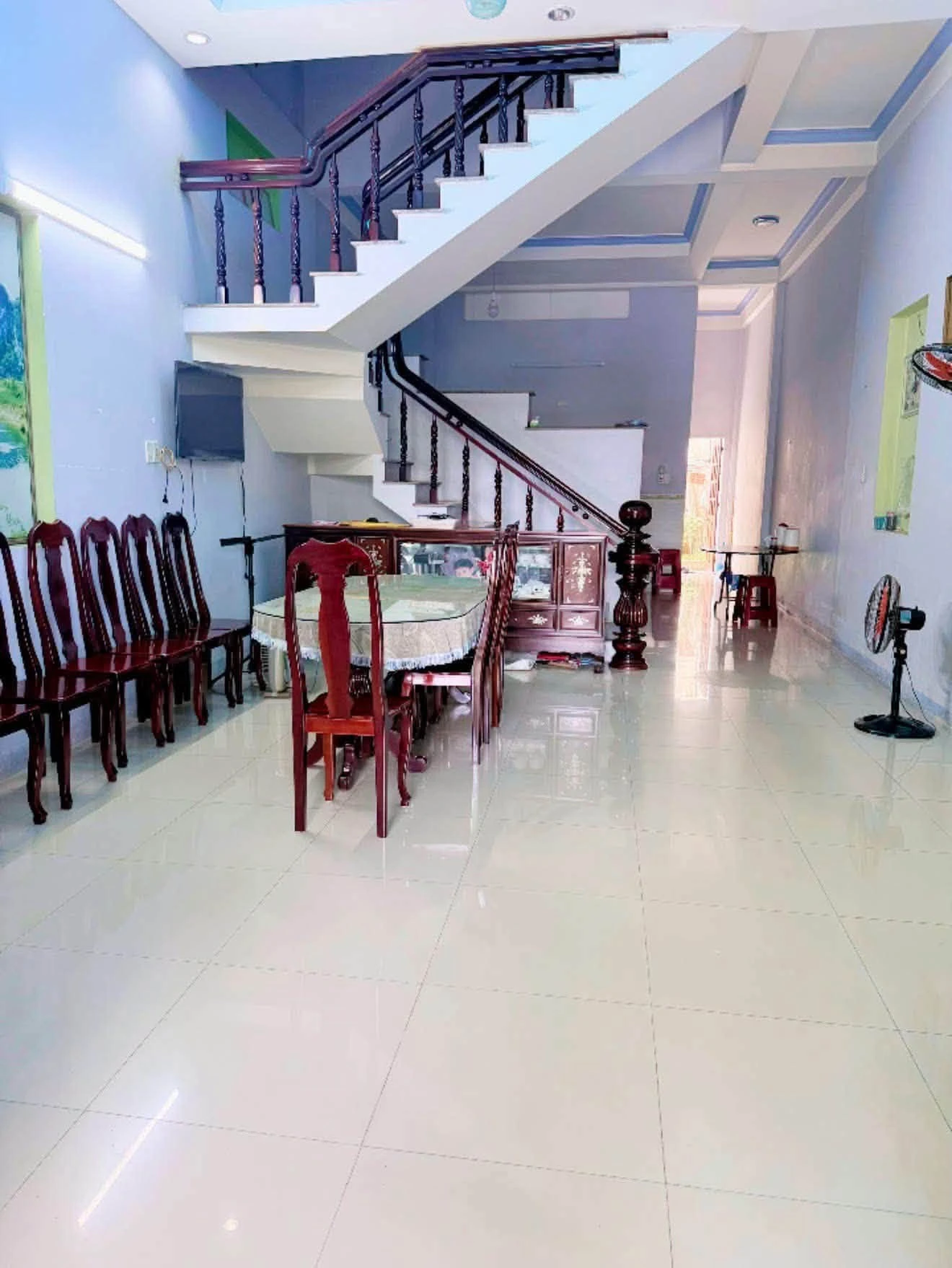 Bán nhà 2 tầng 125m² đường Nguyễn Thông Quảng Ngãi - Ảnh 1