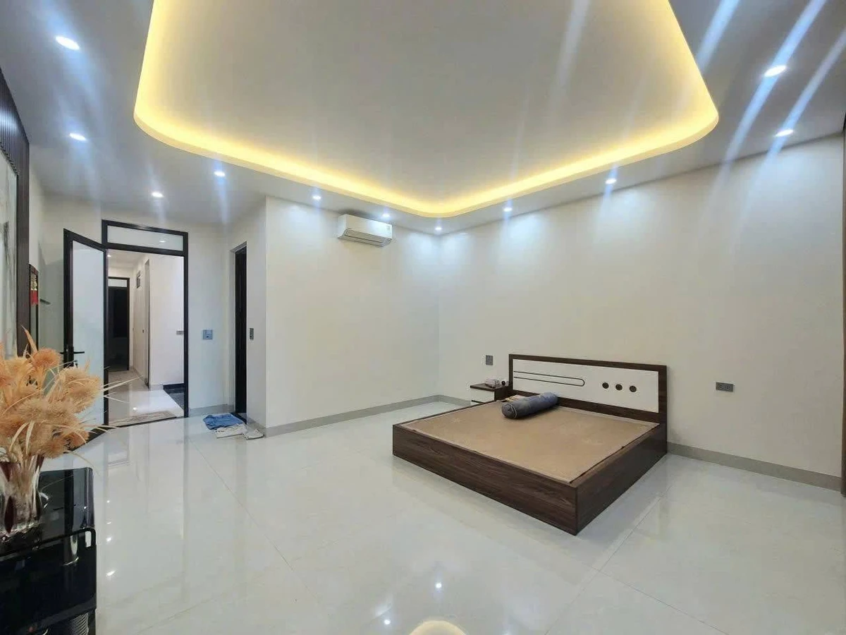 Bán nhà 3 tầng 120m2, 4 phòng ngủ, Lam Sơn - Ảnh thu nhỏ 3
