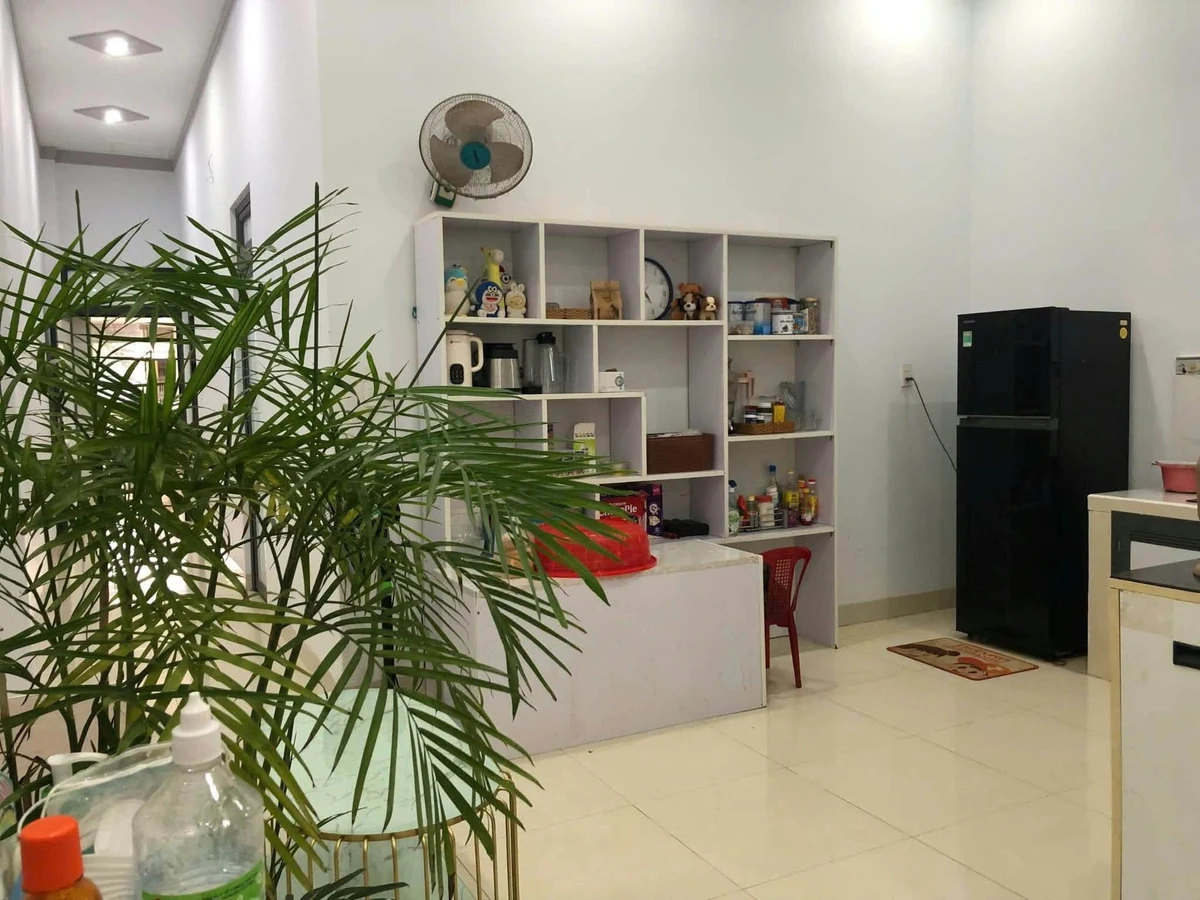 Nhà mặt tiền Y Wang Buôn H'Đok 5x30m, 4,7 tỷ - Ảnh thu nhỏ 3