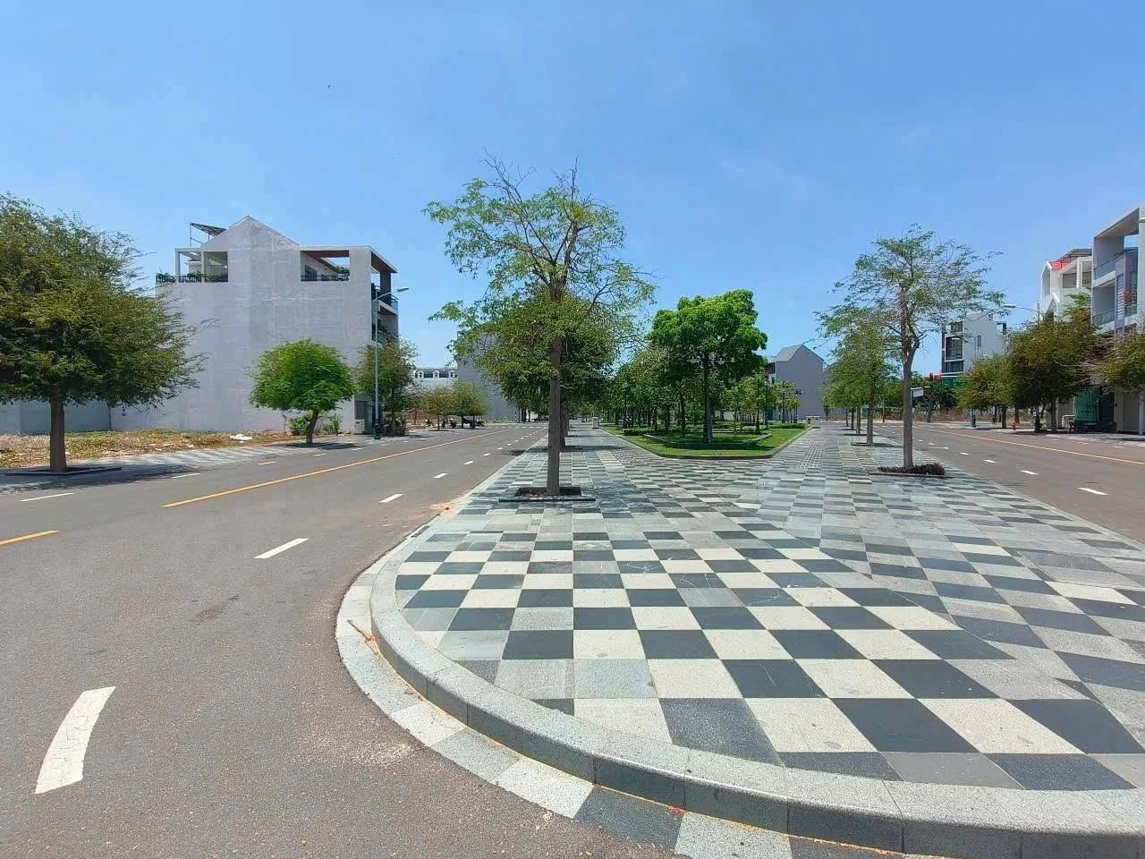 Bán đất nền 140m² mặt tiền Ocean Dunes Phan Thiết 9 tỷ 300 triệu - Ảnh 1