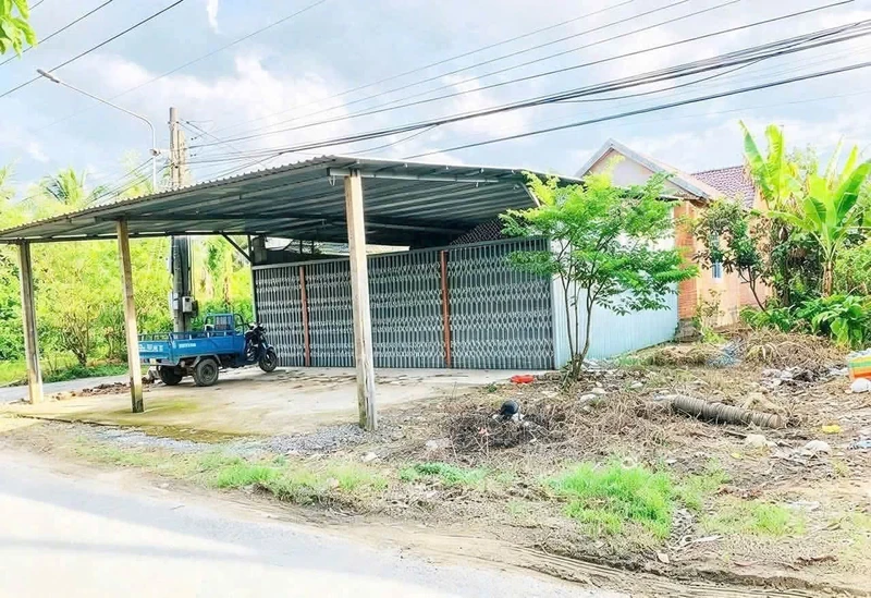 Bán nhà mặt tiền hai mặt tiền 480m2 tại Sơn Đông, Bến Tre giá 2,45 tỷ
