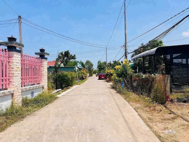 Bán nền đất thổ cư 165m² mặt tiền Lê Minh Xuân Tây Ninh