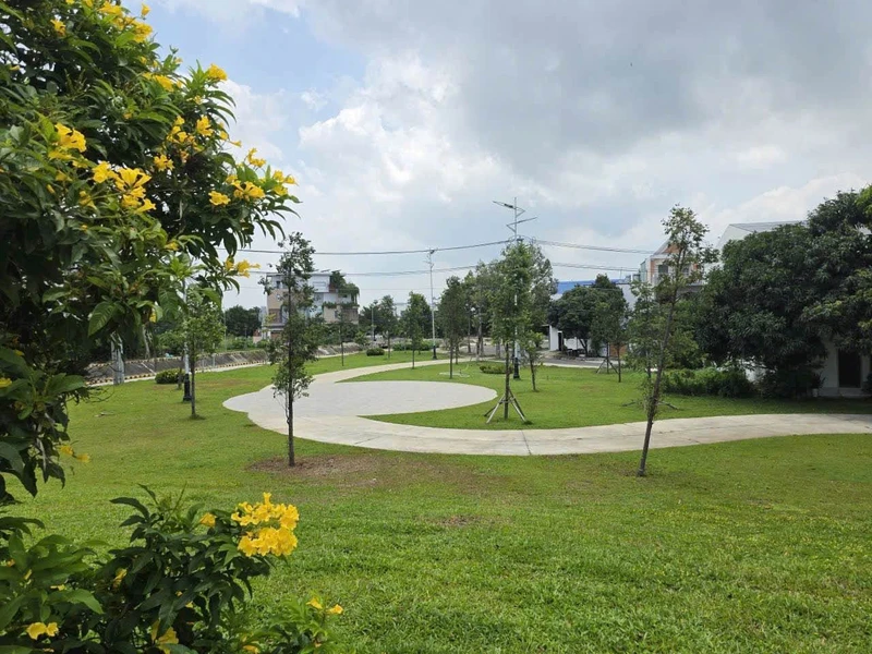 Bán nhà 1 trệt 1 lầu mặt tiền 175m2, 4 phòng, Phan Thiết