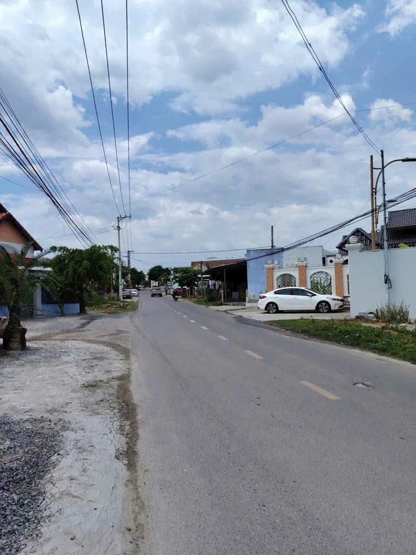 Bán hai lô đất biển Dốc Lết Ninh Hải, 144m2/lô, 28 triệu/m2