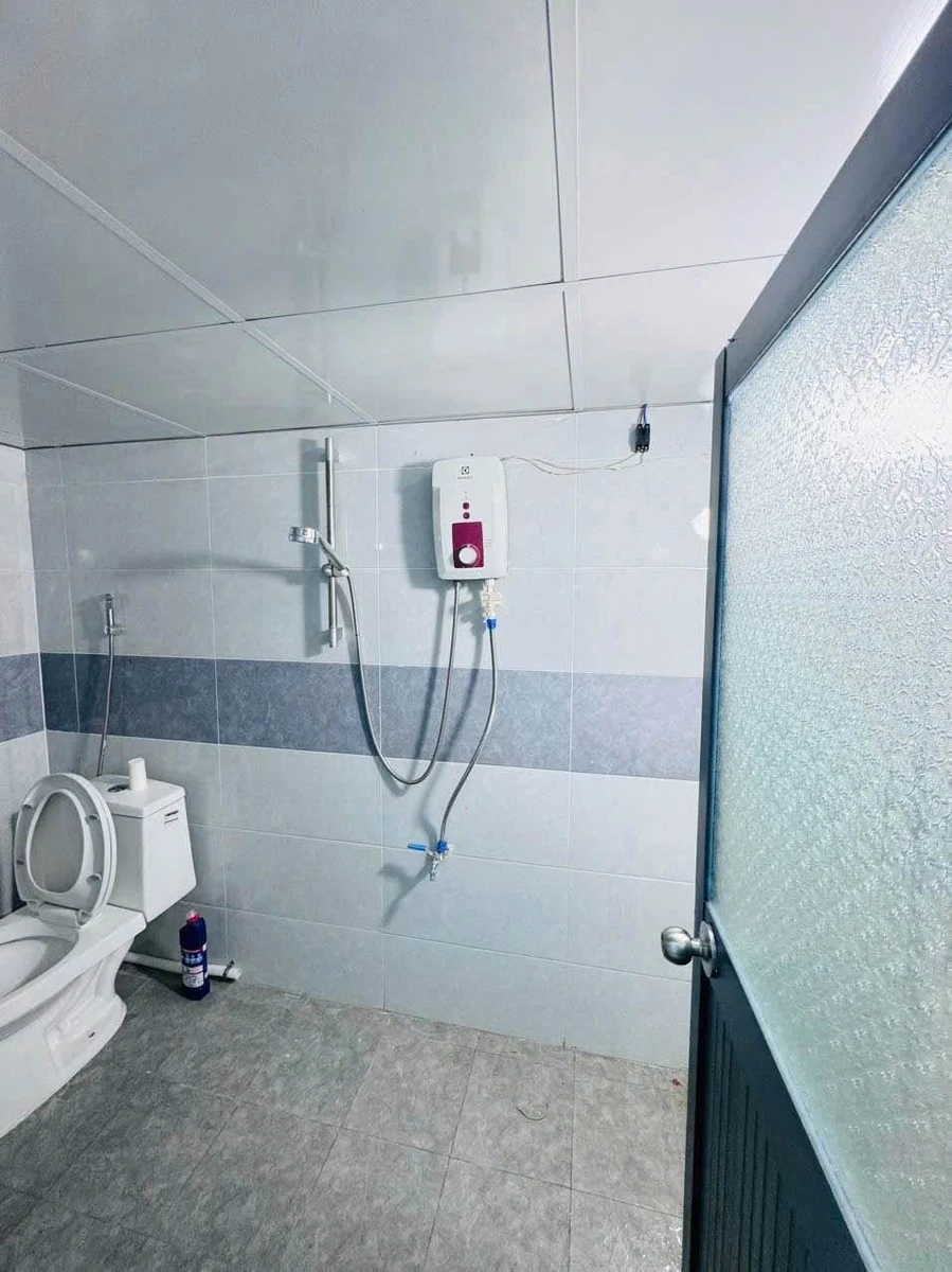 Bán nhà Đinh Núp 5x16m, 80m², 2 tỷ 650, Quảng Trường - Ảnh thu nhỏ 4