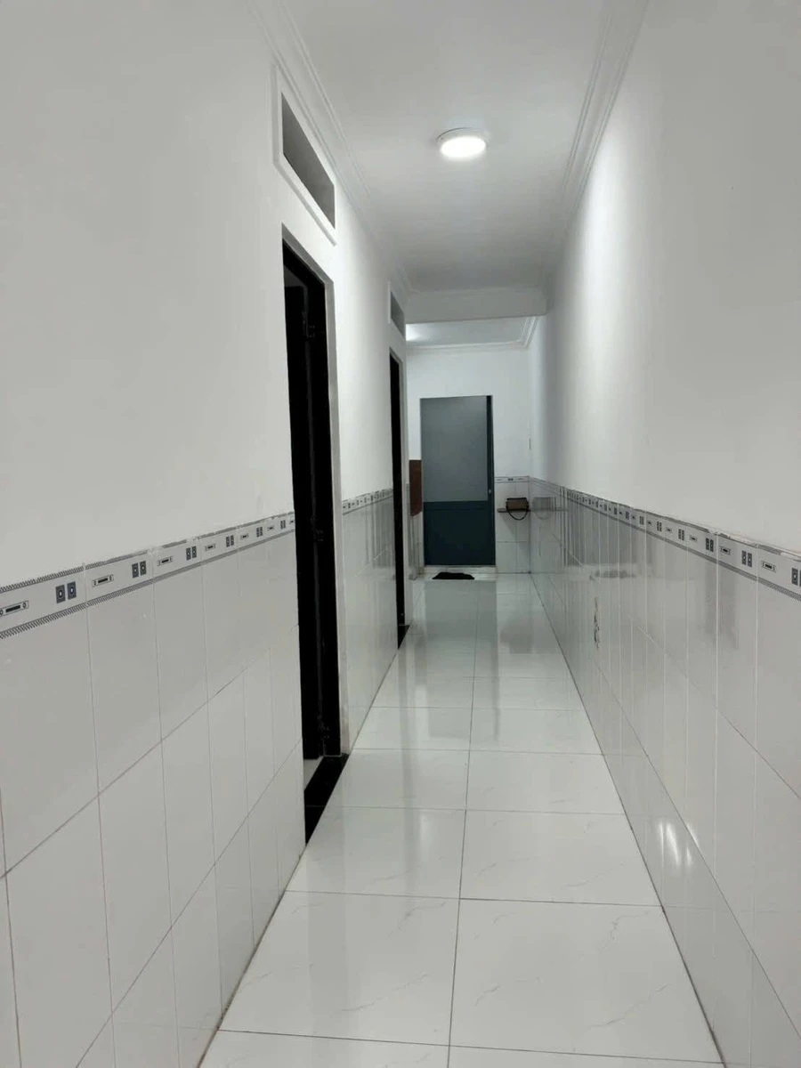 Bán nhà hẻm 72m² Trần Hưng Đạo Quận 4 - Ảnh thu nhỏ 4
