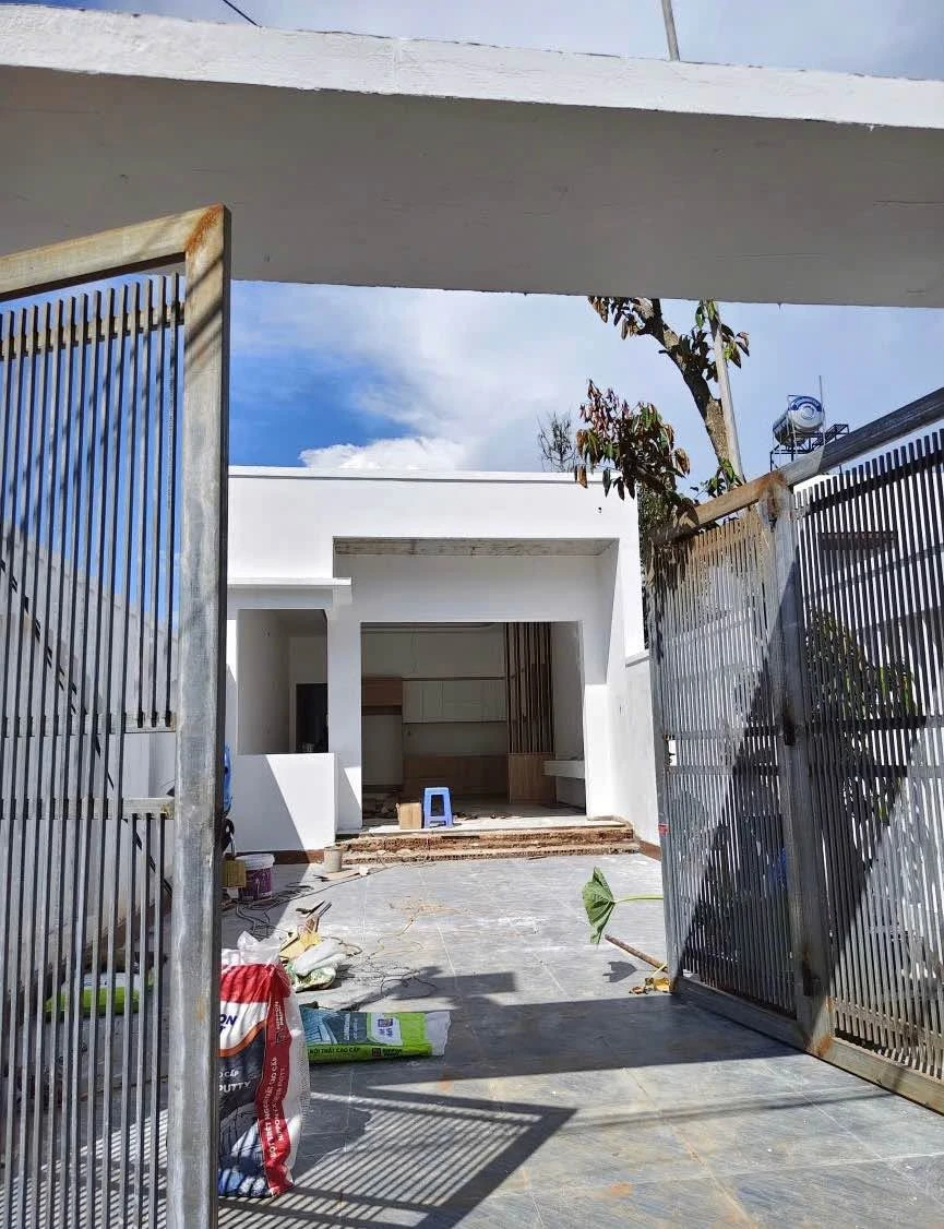 Bán nhà 2 phòng ngủ 150m² gần nhà thờ Bình Khánh, Nhà Bè - Ảnh 1