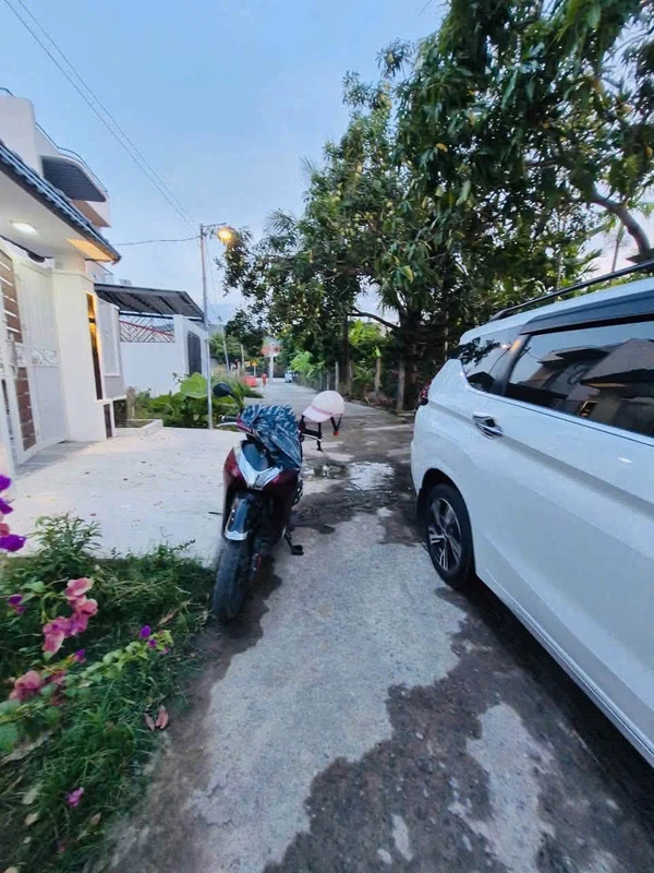Bán nhà mái Nhật Suối Hiệp Nha Trang 3PN 81m²