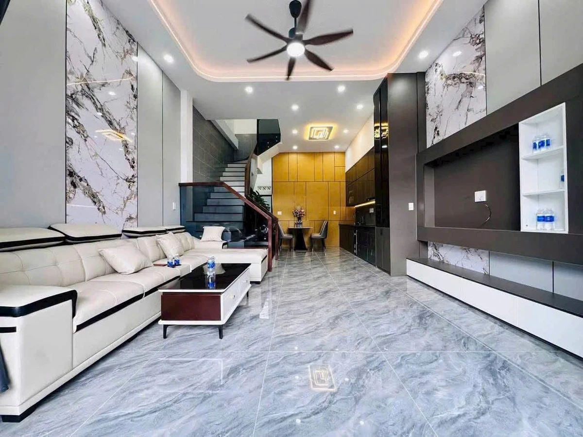 Bán nhà 1 trệt 1 lầu 3PN 2WC tại Phú Hòa, Thủ Dầu Một, Bình Dương giá 3,8 tỷ - Ảnh thu nhỏ 5