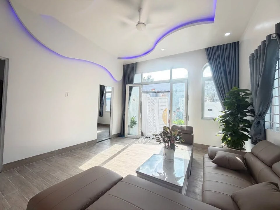 Bán nhà mới 3 phòng ngủ 122m2 Phú Khương Bến Tre - Ảnh thu nhỏ 5