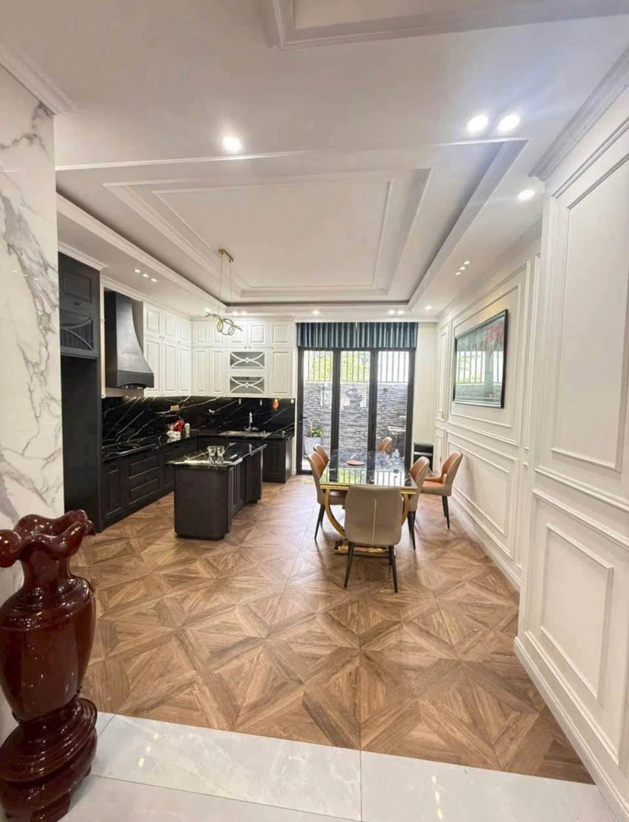 Bán nhà Nha Trang 4PN gara thang máy 117.5m² 14.8 tỷ - Ảnh thu nhỏ 3