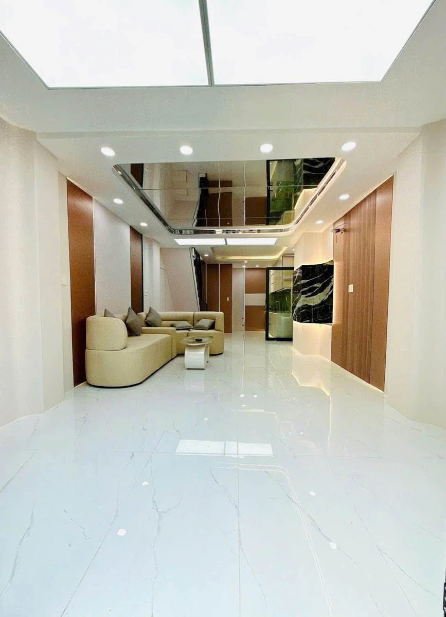Bán nhà góc 3 mặt tiền 4x10m, 1 trệt 3 lầu, 5PN, Phạm Thế Hiển, P.4, Quận 8 - 5,98 tỷ - Ảnh thu nhỏ 3