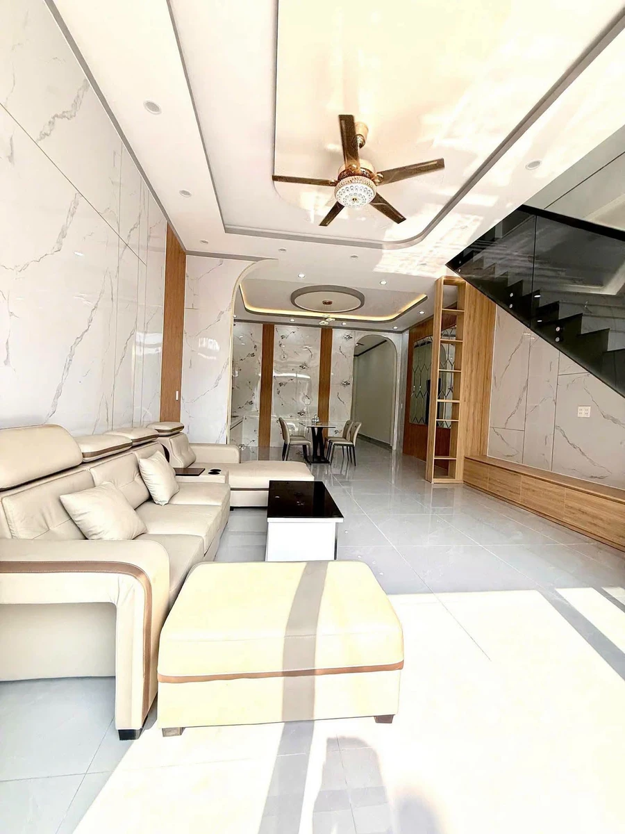 Bán nhà sổ riêng 4PN, 150m2 gần chợ Phú Thọ, Quận 12 - Ảnh thu nhỏ 2