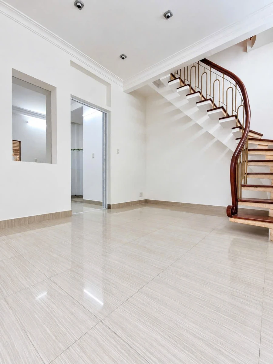 Bán nhà 2 tầng 62m² góc 2 mặt tiền Phan Đình Phùng Phú Nhuận - Ảnh thu nhỏ 3