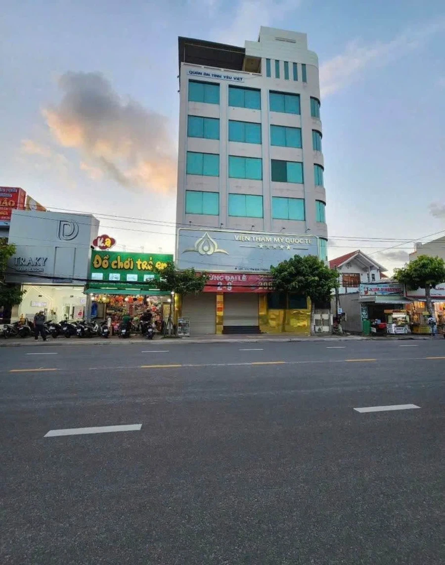 Bán tòa nhà 1 trệt 7 lầu 830m² Phan Thiết, 23 tỷ - Ảnh thu nhỏ 2