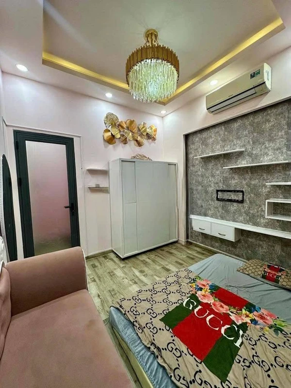 Cho thuê nhà nguyên căn Trần Nguyên Đán Q.1 2PN full nội thất