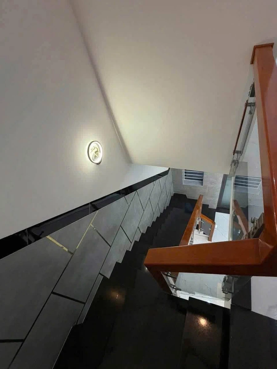 Bán nhà ôm góc 2 tầng 40m2 trung tâm Quy Nhơn - Ảnh thu nhỏ 4