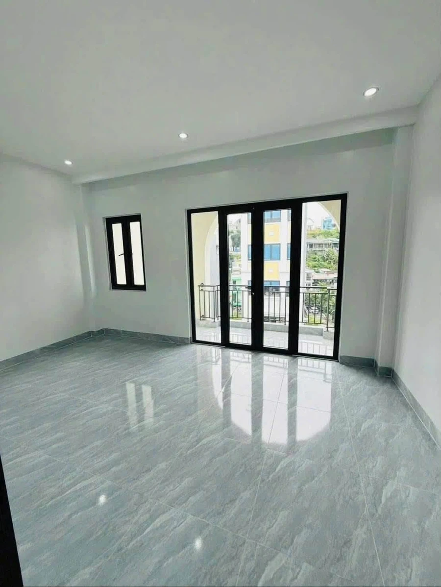 Bán nhà 3 phòng ngủ 46,2m² Hà Tu 2 tỷ - Ảnh thu nhỏ 4