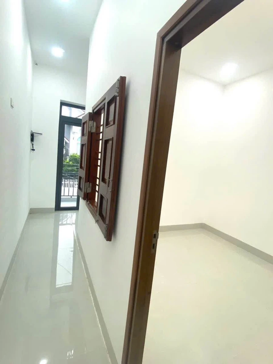 Bán nhà 1 trệt 1 lầu mặt tiền 68,5m² Phan Thiết 3 tỷ 100 triệu - Ảnh thu nhỏ 5