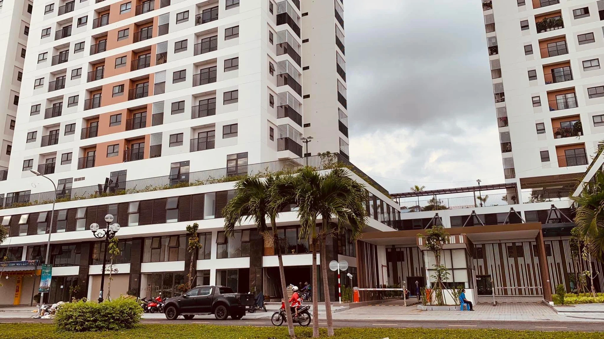 Bán căn hộ CT3 Vĩnh Điềm Trung 74,4m2, 2PN 2WC view công viên, hồ, Nha Trang - Ảnh 1