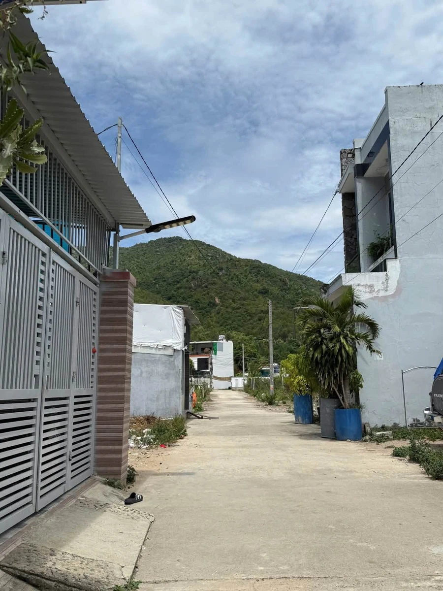 Bán gấp lô đất thổ cư 87,4m2 ngang 5m giá 950 triệu tại Phước Đồng, Nha Trang - Ảnh thu nhỏ 3