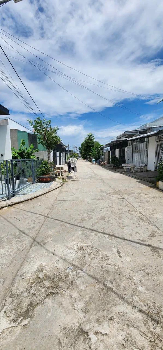 Bán nền đất KDC Hòa Thuận 90m² 590 triệu Bình Chánh - Ảnh thu nhỏ 2