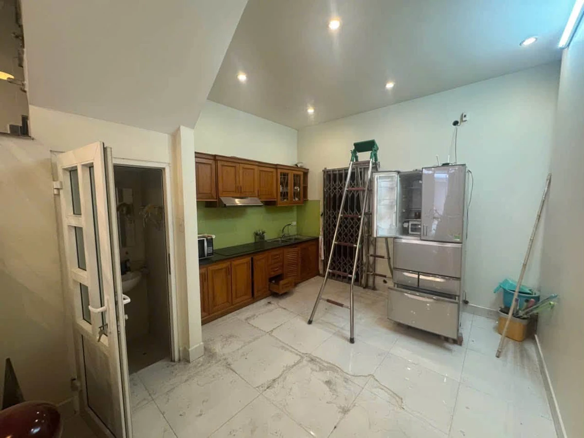 Cho thuê nhà 40m2, 3 tầng, 3 phòng ngủ tại Trung Lực - Ảnh 1