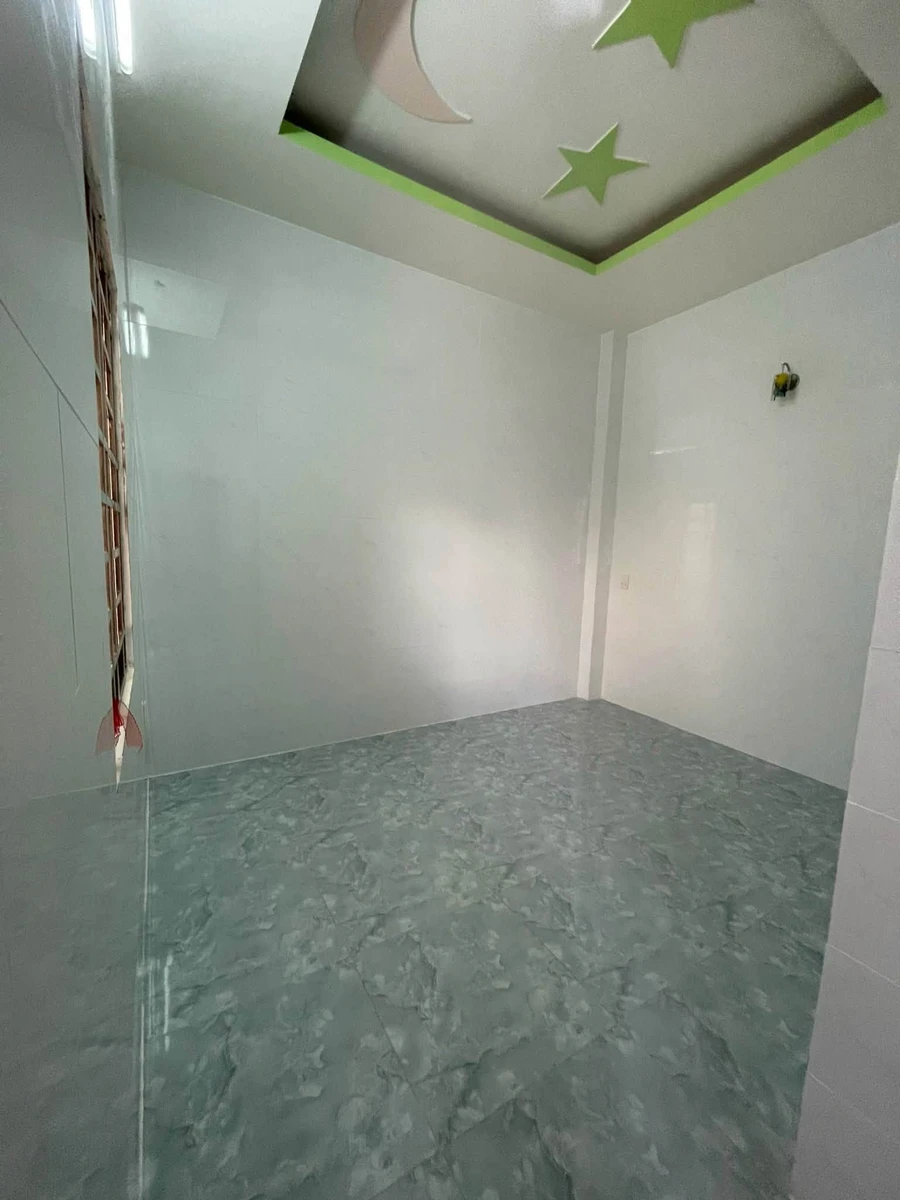Cho thuê nhà 80m² 5PN 6WC gần Chợ Dĩ An, Bình Tân - Ảnh thu nhỏ 4