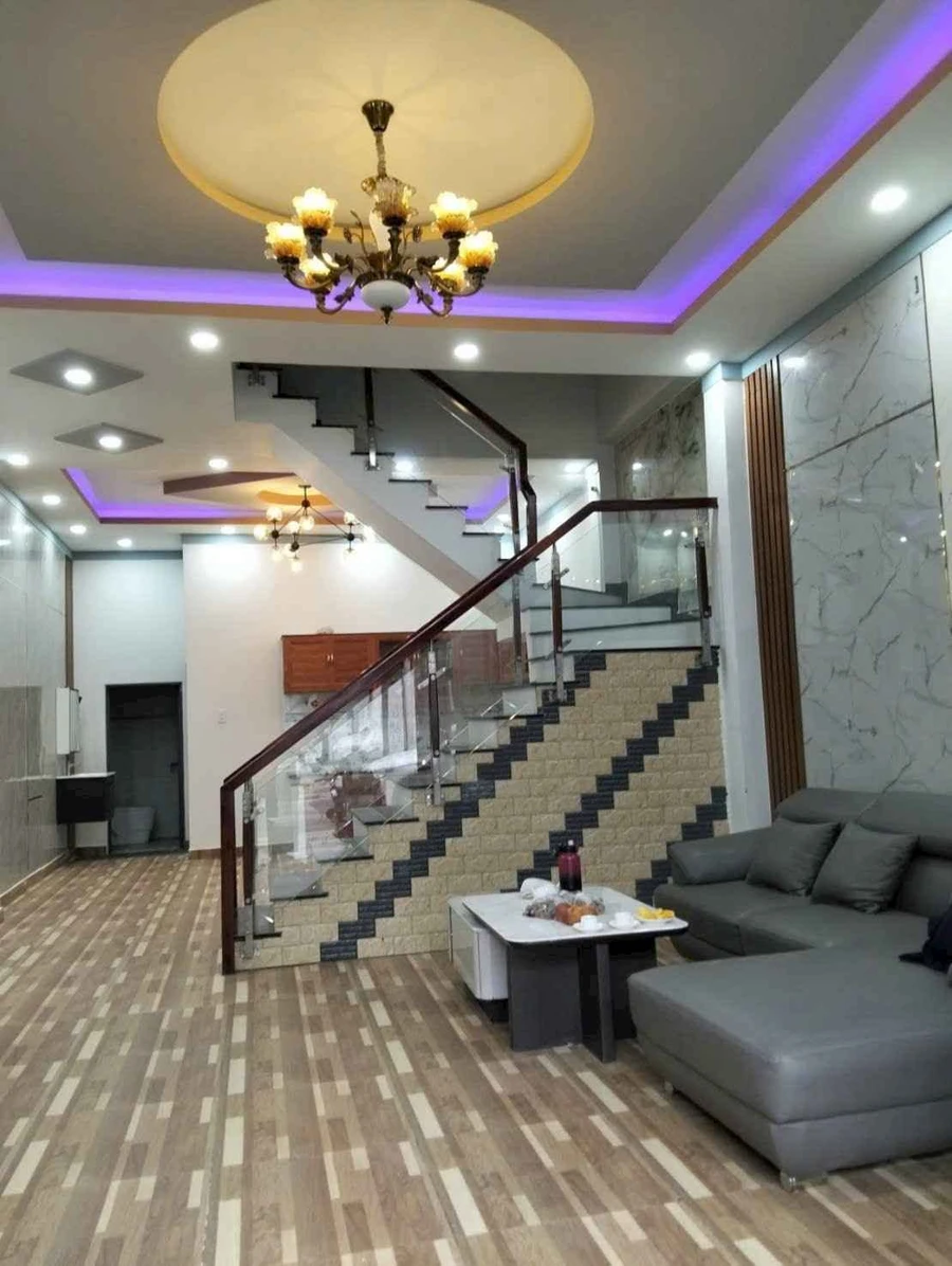 Bán nhà 1 trệt 2 lầu 75m2, 4 phòng ngủ, Uyên Hưng - Ảnh thu nhỏ 4