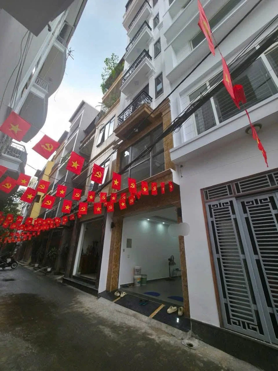 Bán nhà phố 7 tầng thang máy 52m² Cầu Giấy 26.5 tỷ - Ảnh thu nhỏ 2