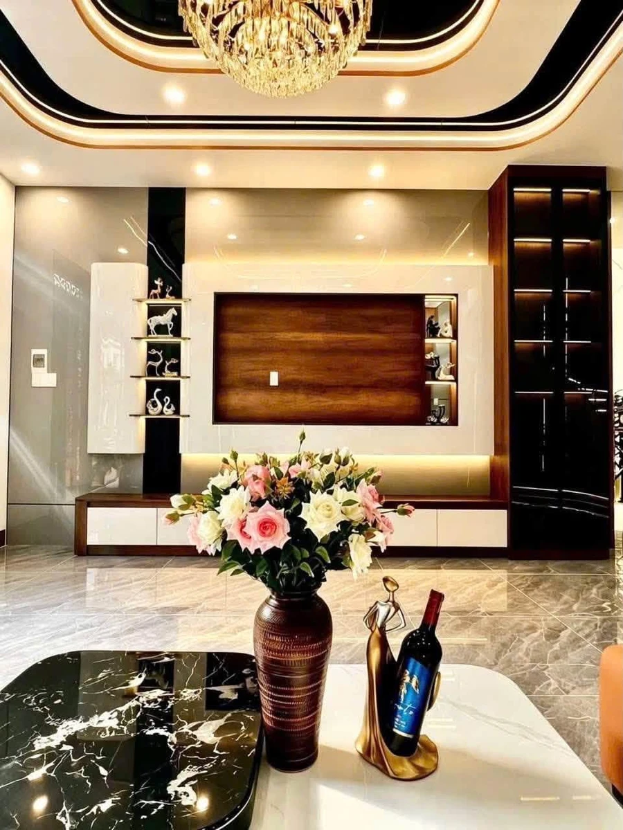 Bán nhà mặt tiền Phạm Hùng, Rạch Giá, 100m², 3PN - 4 tỷ 990 triệu - Ảnh thu nhỏ 3