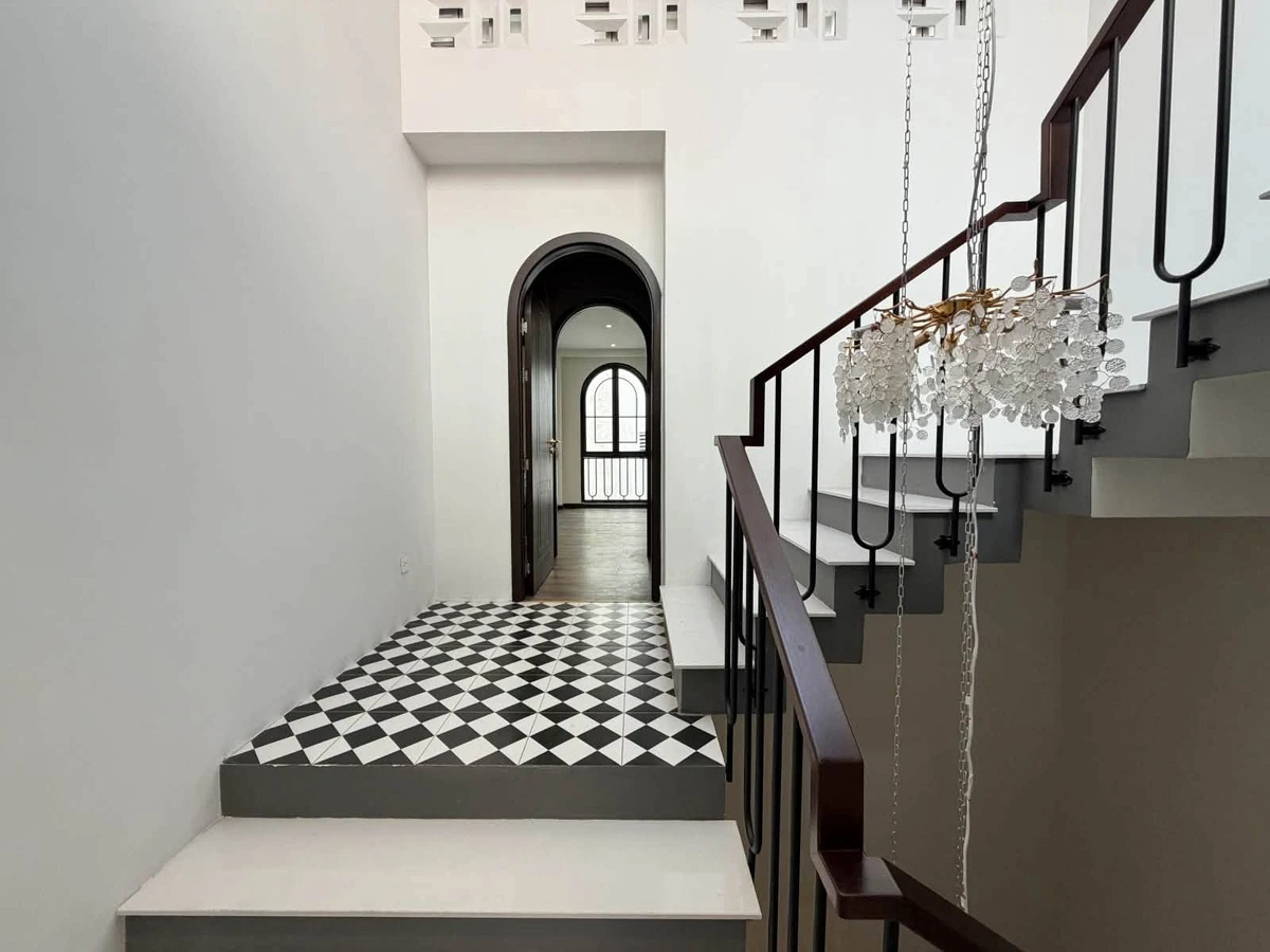 Bán nhà mặt tiền 4 tầng 71m2 phường Tân Định, Quận 1 giá 18,5 tỷ - Ảnh thu nhỏ 4