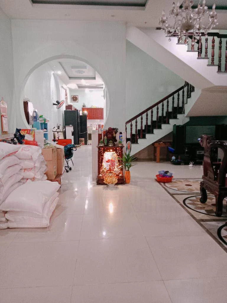 Bán nhà 2 tầng 177m² mặt tiền kinh doanh Thủ Đức - Ảnh thu nhỏ 3