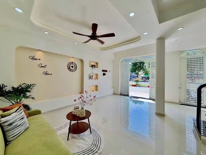Bán nhà mặt tiền 6 tầng 121 Phạm Văn Đồng, Gò Vấp, 39.7m2, giá 10,85 tỷ - Ảnh thu nhỏ 2