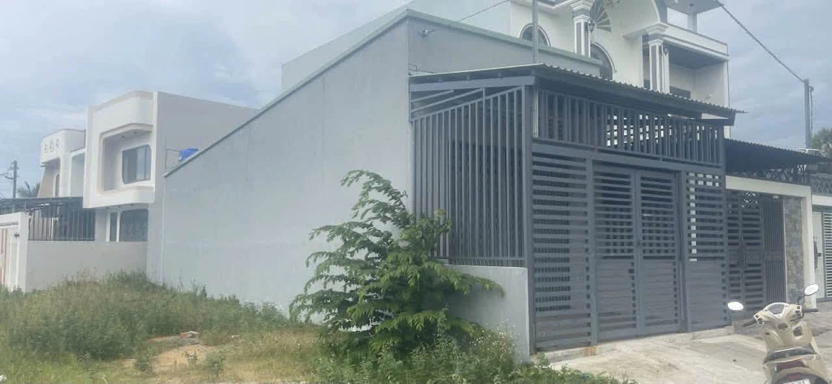Bán nhà Bến Lức Long An 105m² giá 1 tỷ 350 - Ảnh thu nhỏ 2