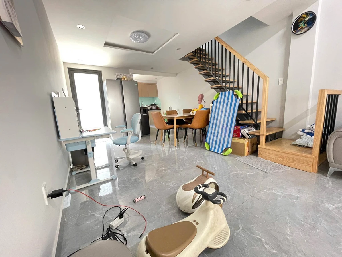 Bán nhà kiệt chợ Chiều 334 Tôn Đản, 75m², 2PN 3WC, giá 2,6x tỷ - Ảnh thu nhỏ 4