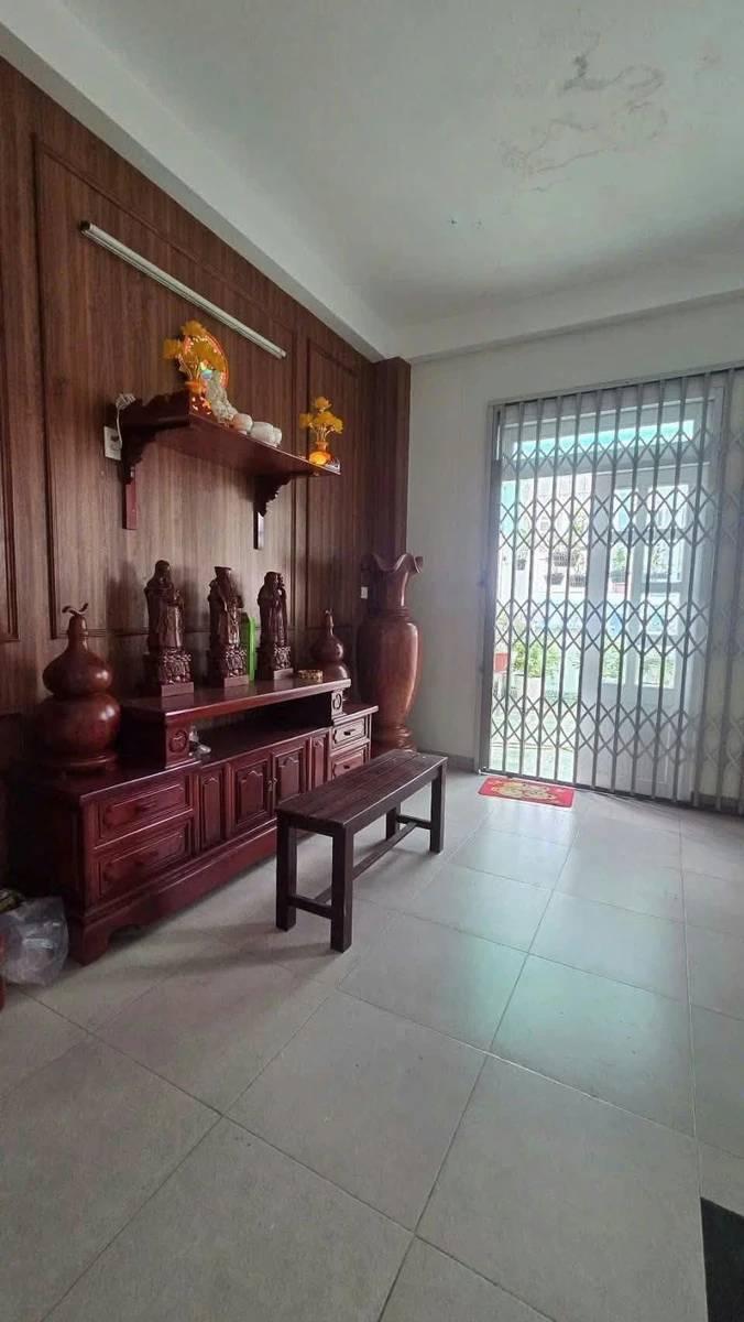 Bán nhà 3 tầng 67.5m² hẻm 4m Lý Thường Kiệt 8.1 tỷ - Ảnh 1