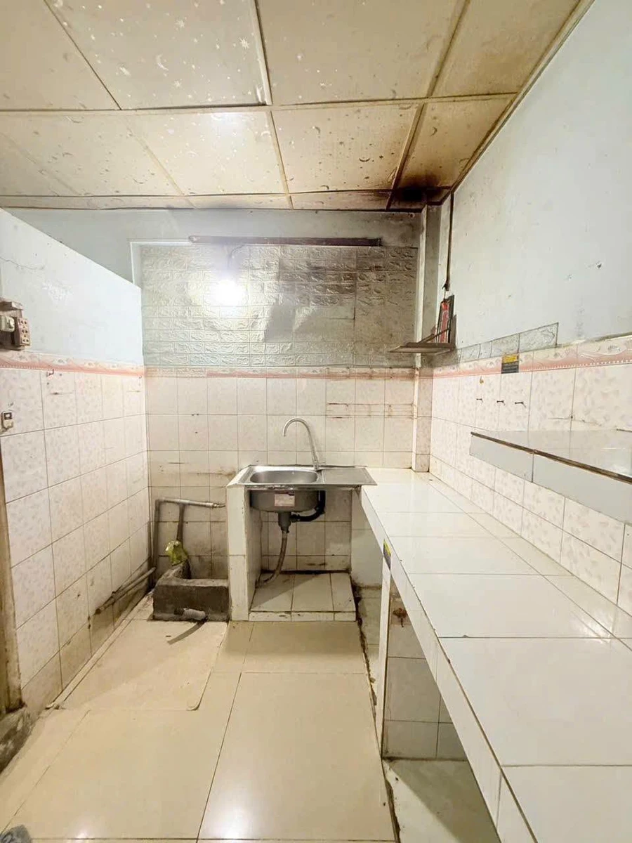 Bán nhà C4 mặt tiền Đoàn Văn Bơ Q4, 33.3m2, 3 tỷ 688 - Ảnh thu nhỏ 5