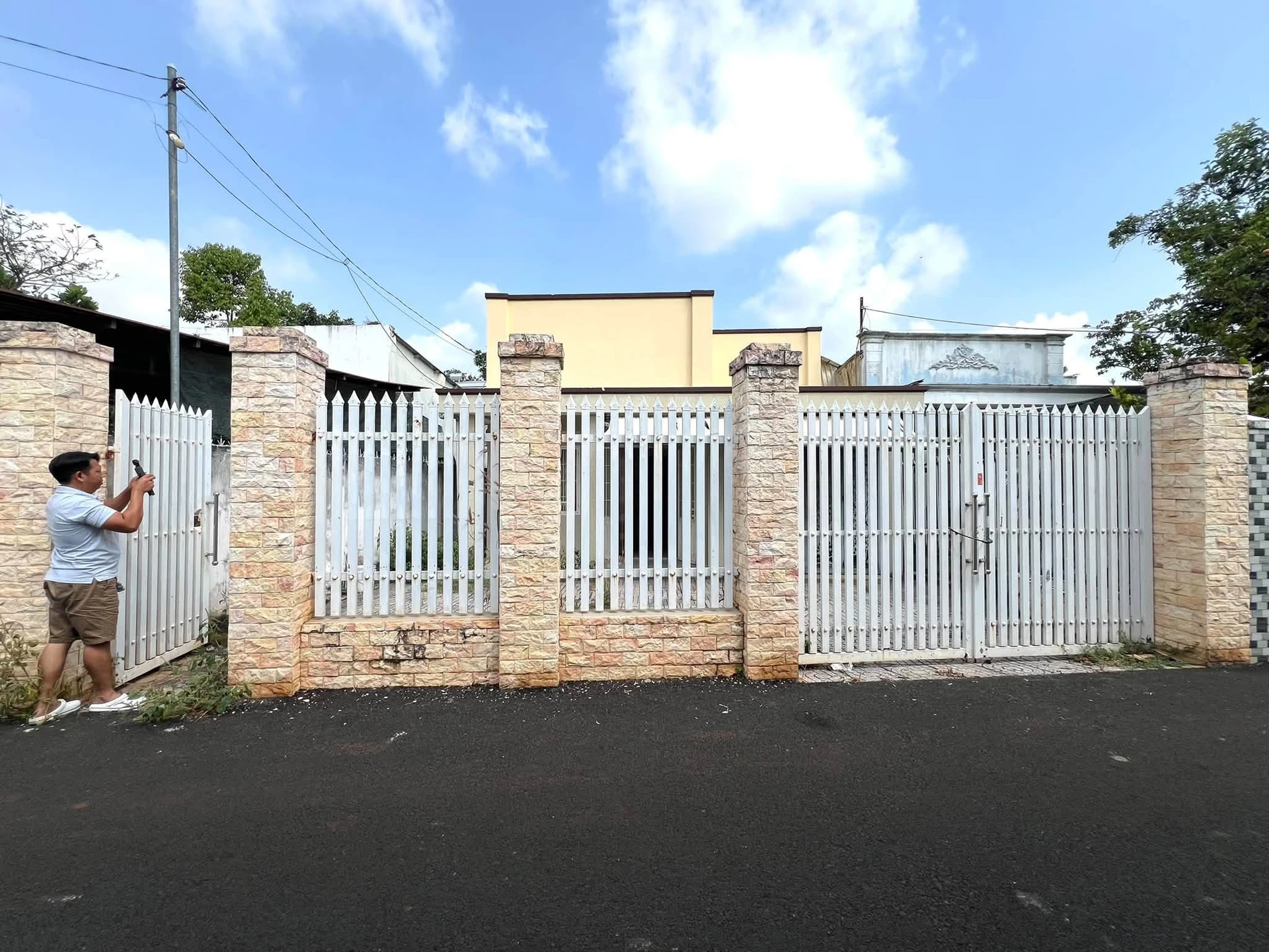Bán nhà vườn 5 phòng ngủ 228m² Long Phước 1 tỷ 850 - Ảnh 1