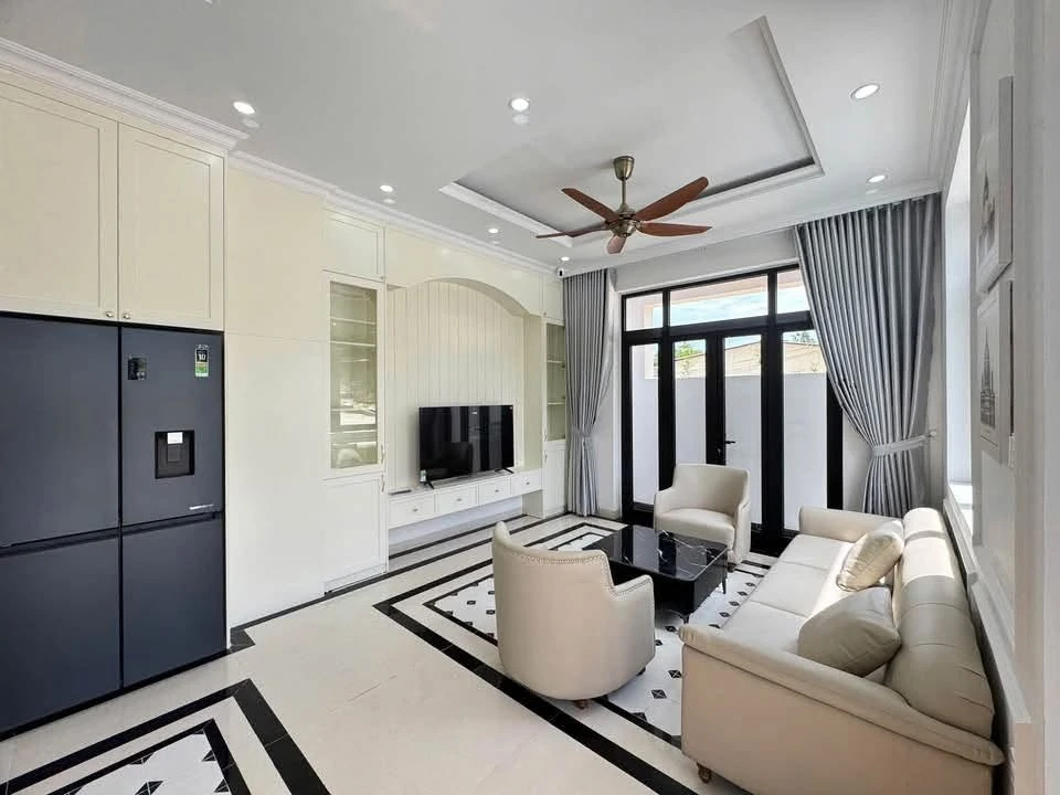 Bán nhà 2 tầng 145m² 3PN full nội thất Huế, giá 3.1 tỷ - Ảnh thu nhỏ 2
