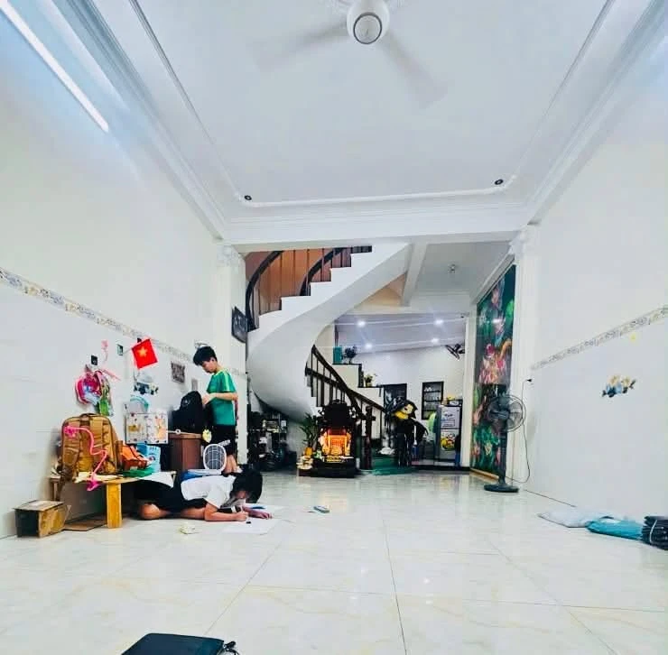 Bán nhà 4 tầng 60m2, 4PN, 5WC tại Lạc Long Quân, Tân Bình - Ảnh thu nhỏ 5