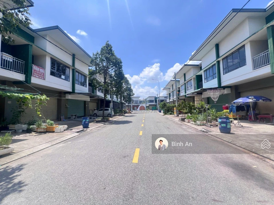 Bán căn shophouse 85m2 full thổ cư tại KĐT Oasis, sổ sẵn, giá 1,75 tỷ - Ảnh thu nhỏ 4