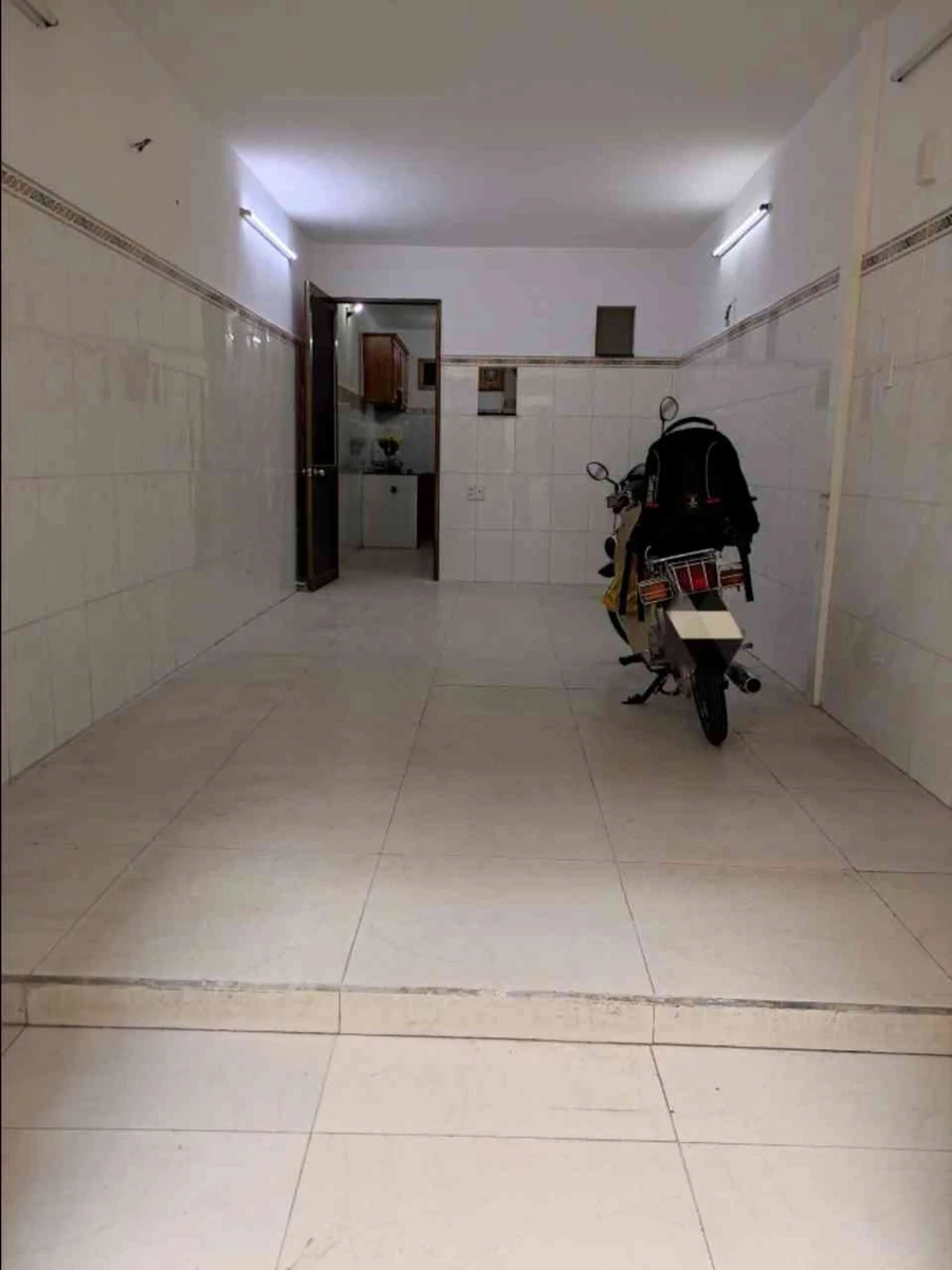 Bán nhà 2 tầng BTCT đường Nam Kỳ Khởi Nghĩa, Quận 3, DTSD 68m2, hơn 6 tỷ - Ảnh thu nhỏ 2
