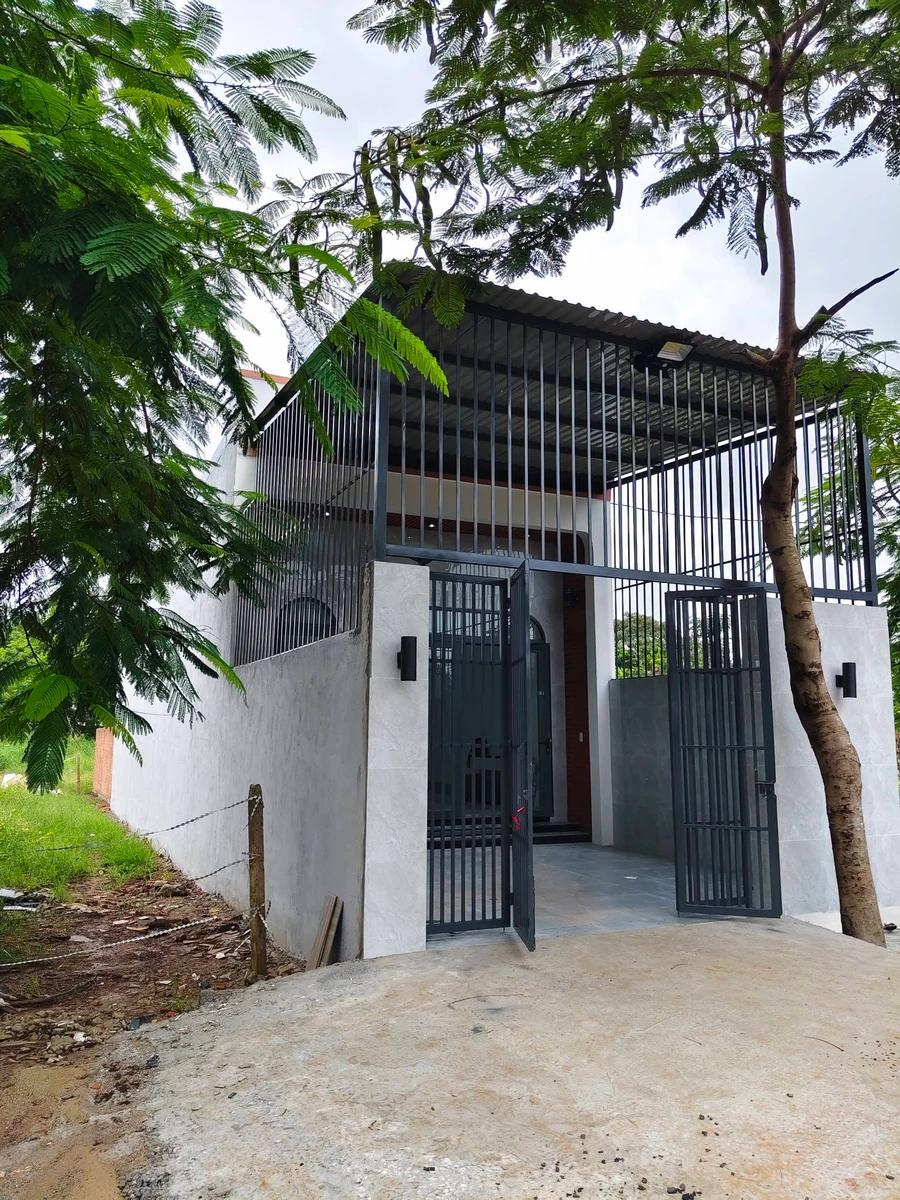 Bán nhà 81,6m² 2PN Bình Phước, gần công viên - Ảnh 1