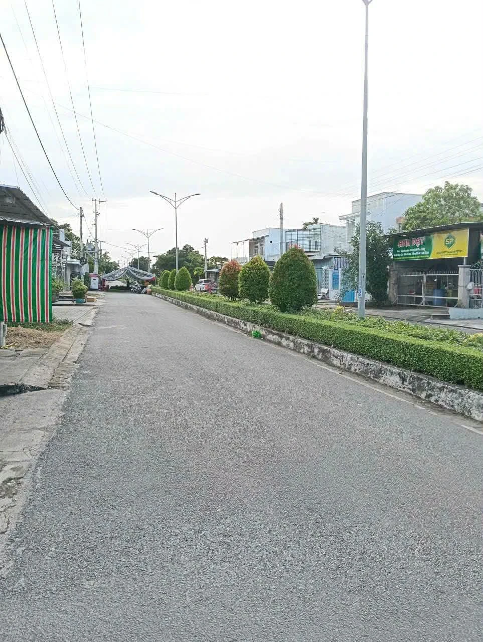 Bán đất tặng nhà cấp 4 mặt tiền Nguyễn Thiện Thuật Rạch Sỏi 511m2 - 3.6 tỷ - Ảnh 1