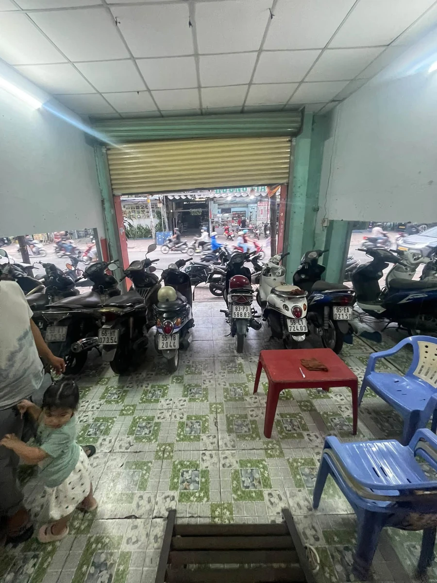 Cho thuê mặt bằng kinh doanh 54m² Tỉnh Lộ 10, 10,5 triệu/tháng - Ảnh thu nhỏ 4